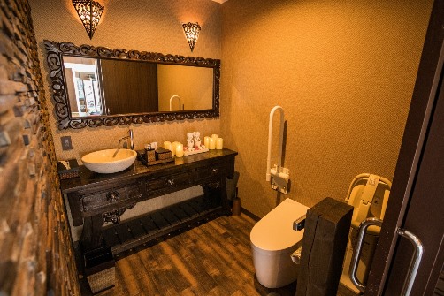 やさしい化粧室