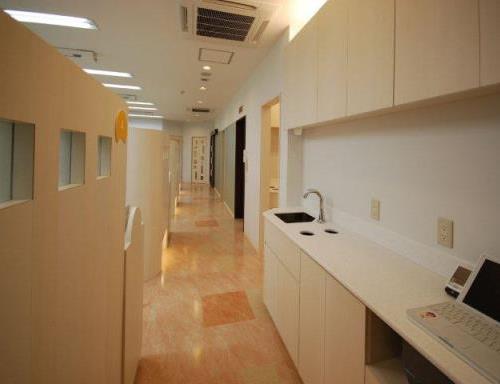 診療室までの廊下