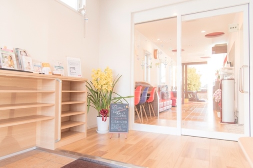 にこにこデンタルクリニック・入口 にこにこデンタルクリニック・入口