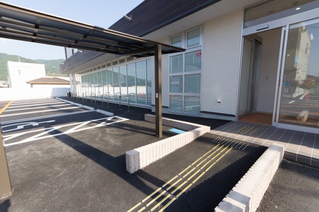 土足OKで、段差のないバリアフリー設計