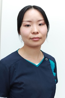 歯科医師：大須賀 薫